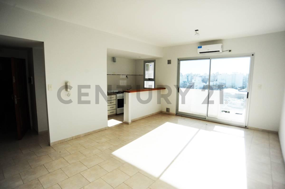 Foto de Departamento 1 Dormitorio al Frente, 65 entre 7 y 8 La Plata, imagen 4