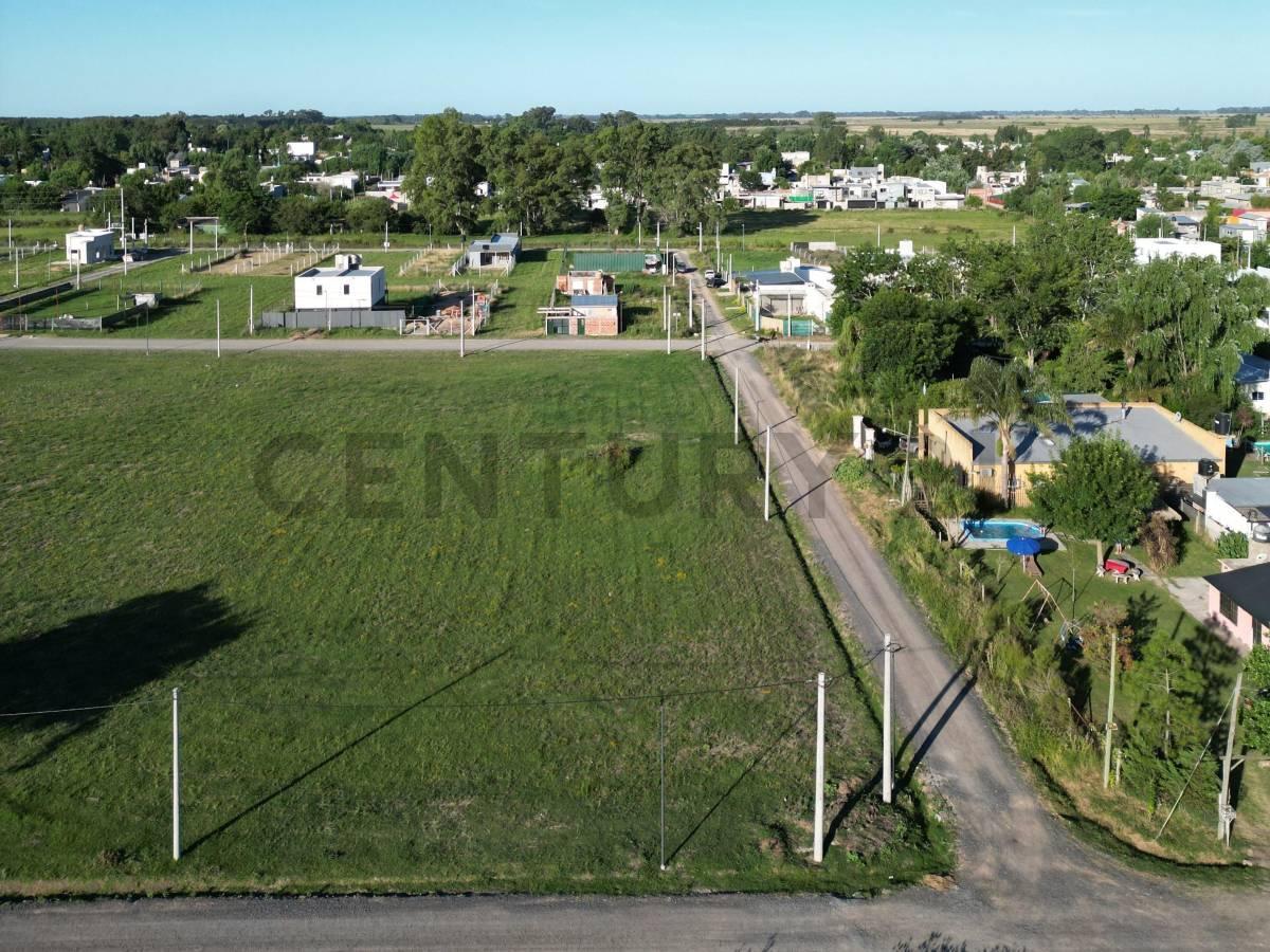 Foto de OPORTUNIDAD LOTE 300M2 - calle 14 y 660 BARRIO LOS FRESNOS, imagen 4