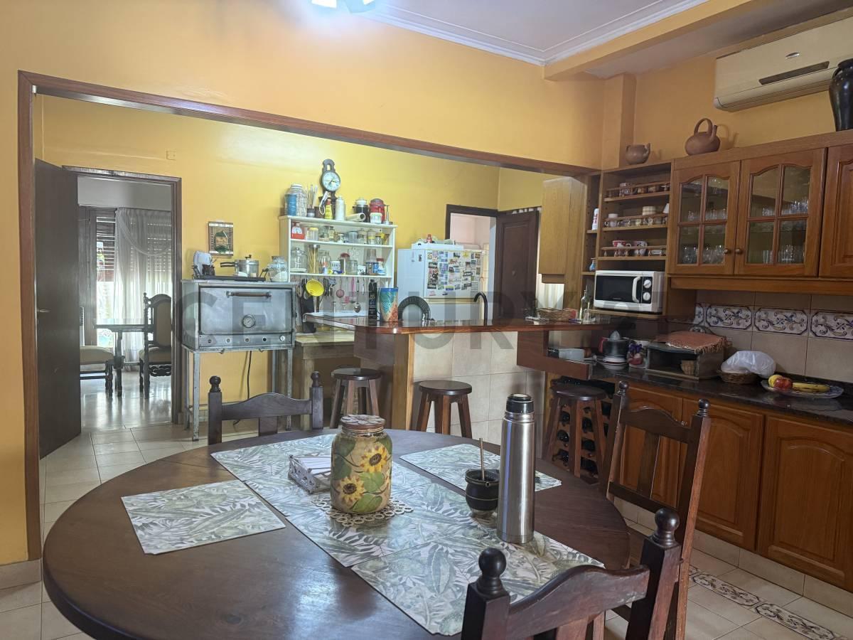 Foto de Venta de casa y gran lote | calle 508 e/ 20 y 21 | Gonnet - La plata, imagen 5