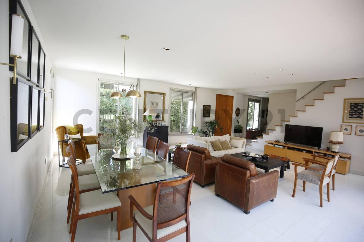 Foto de CASA EN VENTA EN CITY BELL MODERNA, imagen 1