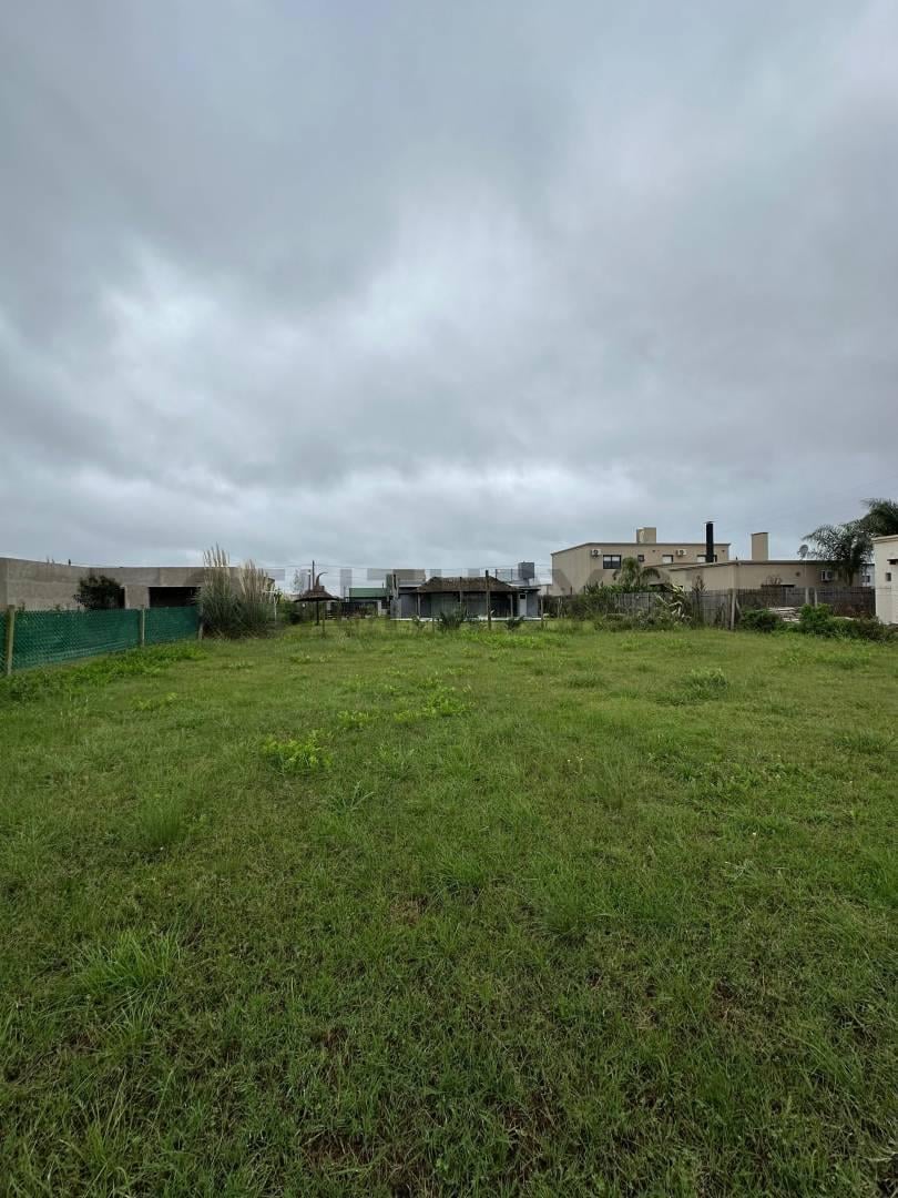 Foto de 627 Y 135 | Lote/Terreno EN VENTA BARRIO TERRANOVA, ARANA, imagen 4