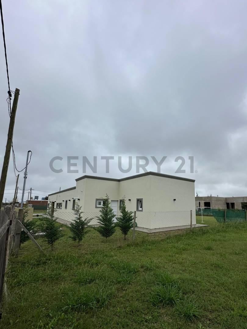 Foto de 627 Y 135 | Lote/Terreno EN VENTA BARRIO TERRANOVA, ARANA, imagen 2