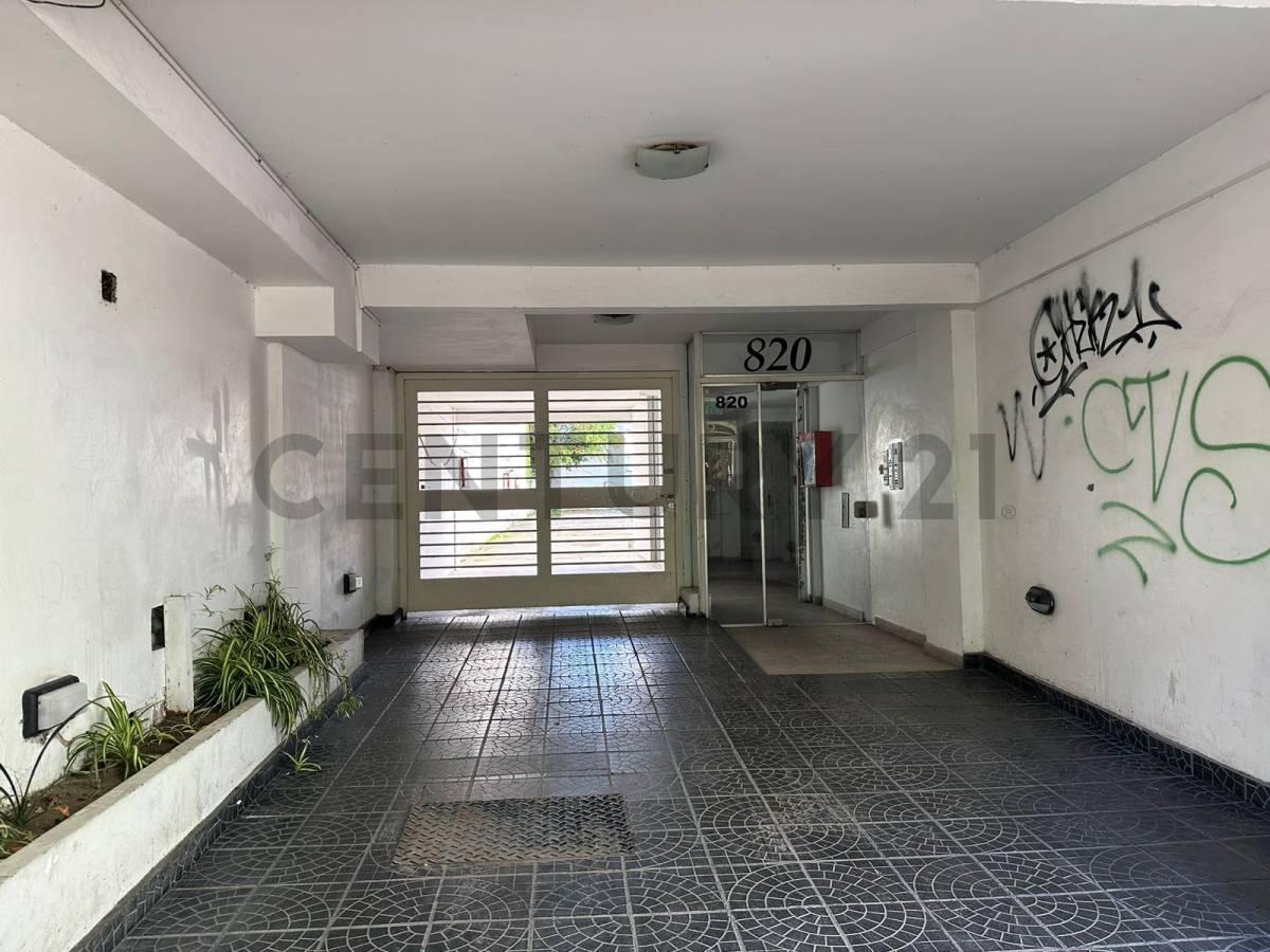 Foto de Departamento de 1 dormitorio en venta La Plata - calle 58 e/ 11 y 12, imagen 1