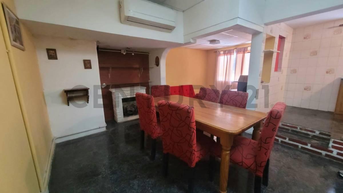 Foto de VENTA DE PH - CALLE 530 e/ 137 y 138 - LA PLATA, imagen 2