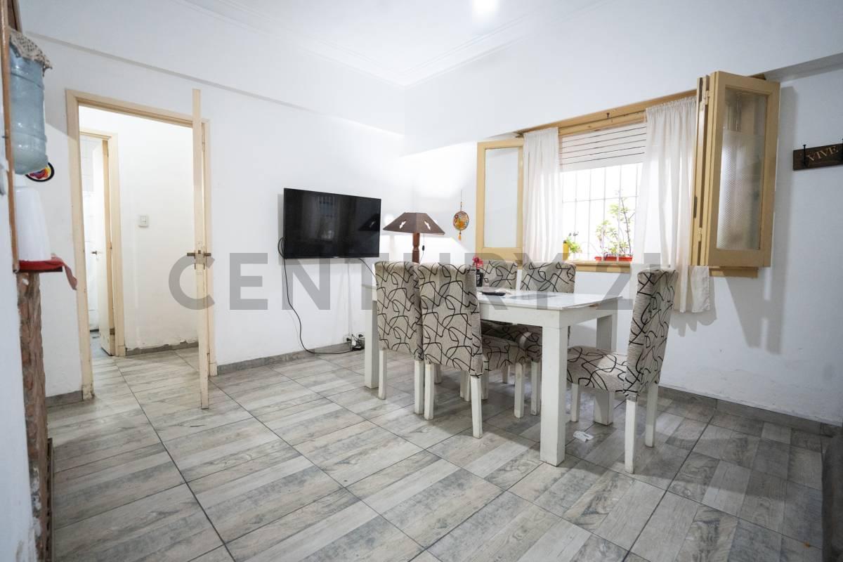 Foto de 36 ENTRE 1 Y 2 PH PLANTA BAJA CON PATIO EN VENTA 2 DORMITORIOS LA PLATA, imagen 3