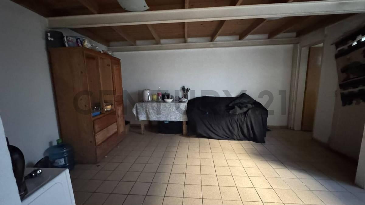 Foto de Ideal Inversores | Depósito + 2 Departamentos | Gran Potencial de Renta, imagen 2