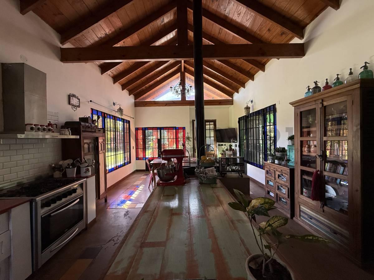 Foto de Casa de 3 Dormitorios - Arana Calle 633 e/ 13 y 14, imagen 4
