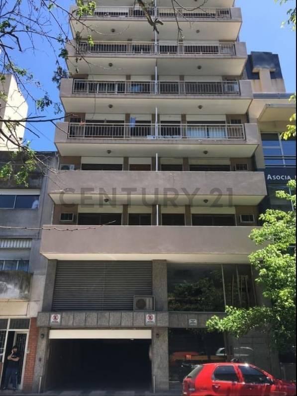 Foto de 45 ENTRE 5 Y 6 MONOAMBIENTE IDEAL ESTUDIANTES VENTA LA PLATA, imagen 2