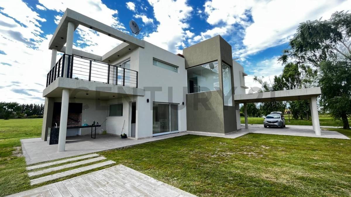 Foto de Casa a Estrenar en La Faustina Club de Campo | 3 Dormitorios | Piscina, imagen 1