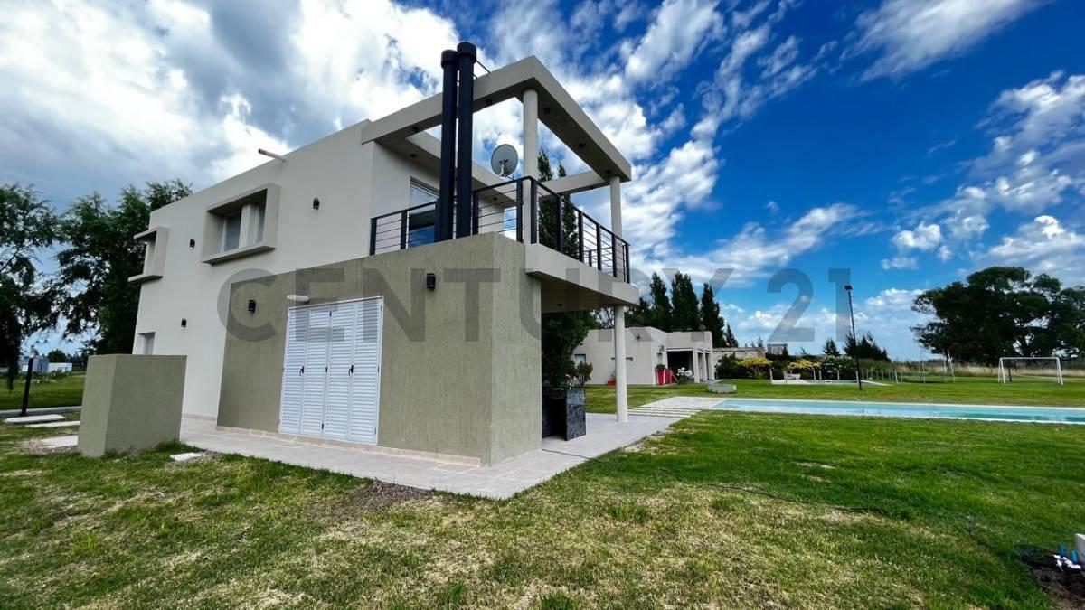 Foto de Casa a Estrenar en La Faustina Club de Campo | 3 Dormitorios | Piscina, imagen 2