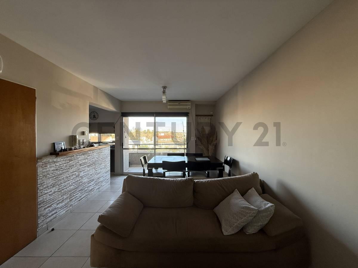 Foto de Diagonal 73 e/ 32 y 33 - Departamento 2 dormitorios al Frente, imagen 3