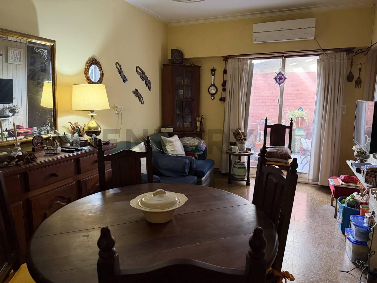 Foto de 21 entre 60 y 61. PH de 2 dormitorios en venta, La Plata., imagen 5