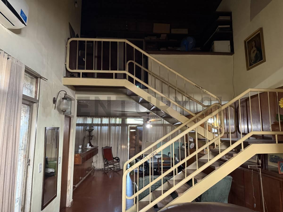 Foto de Calle 4 entre 58 y 59. Casa de 3 dormitorios + estudio en venta, La, imagen 5