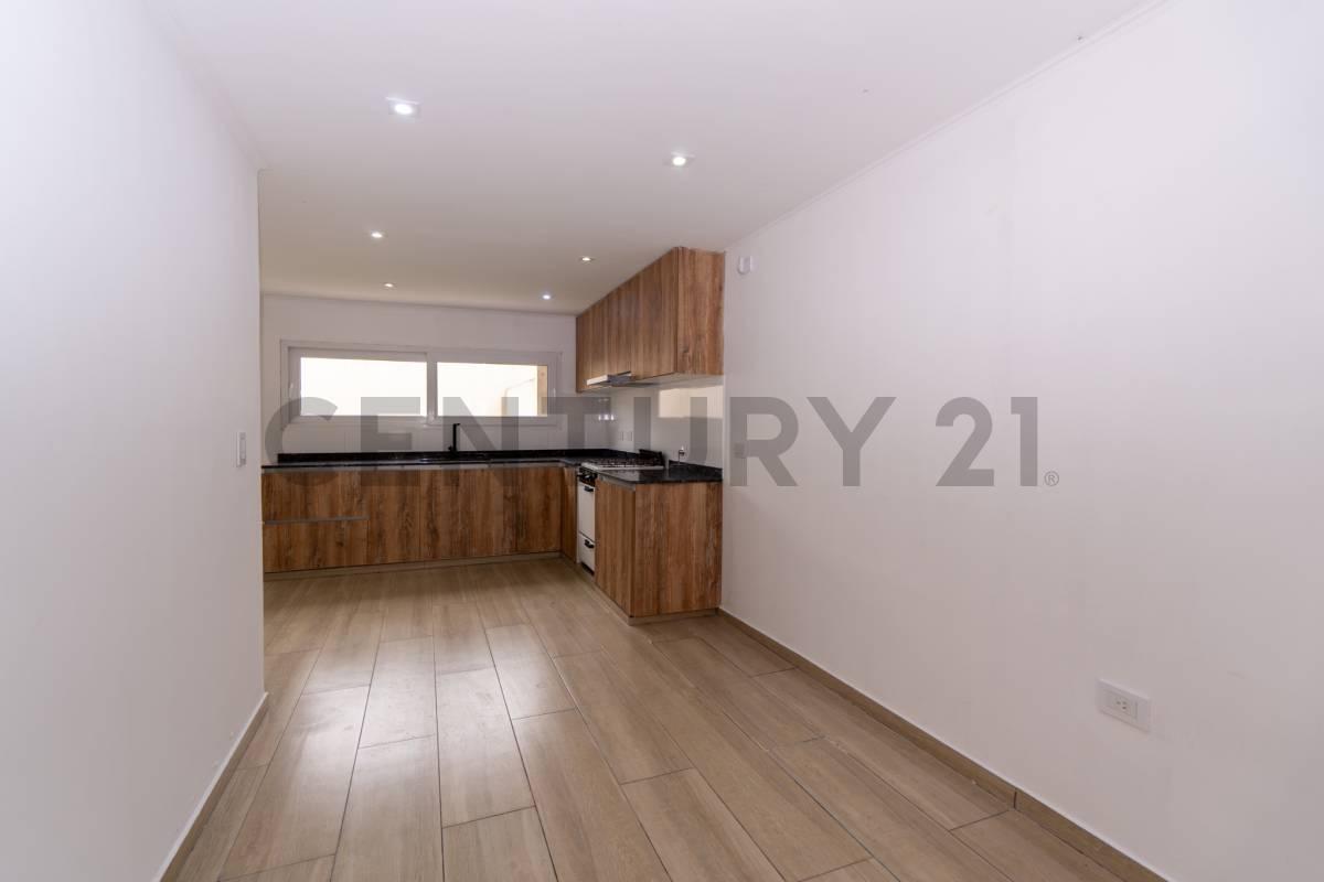 Foto de Casa en venta en La Plata tipo duplex a estrenar, imagen 5
