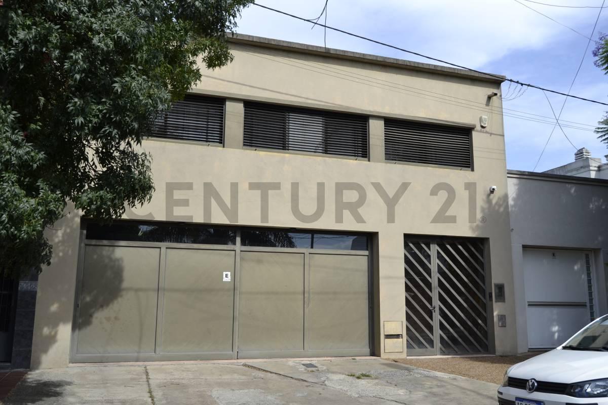 Foto de Calle 42 e/ 27 y 28 | Casa en Venta en La Loma 5 dormitorios, imagen 1