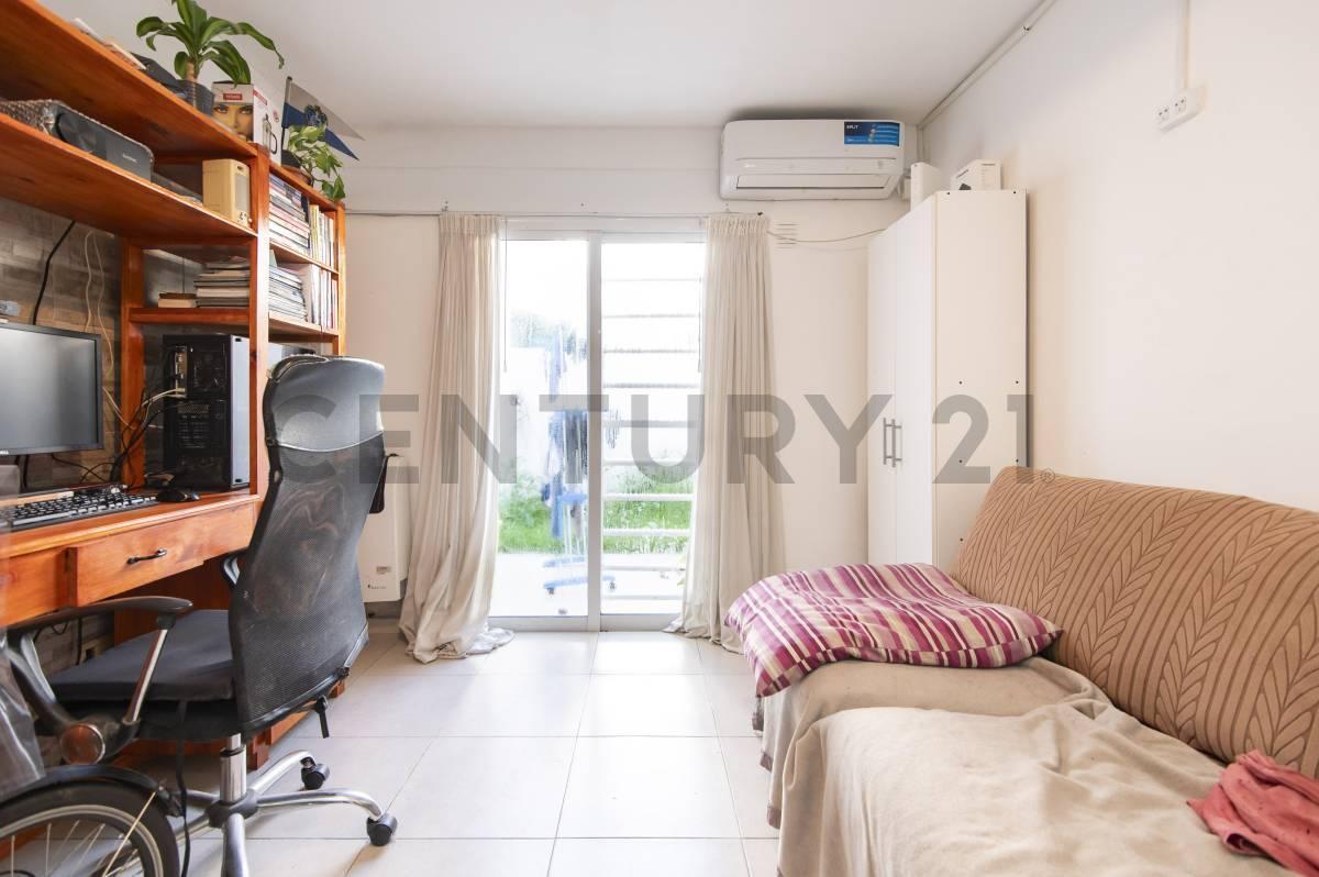Foto de DEPARTAMENTO EN VENTA EN LA PLATA, imagen 2