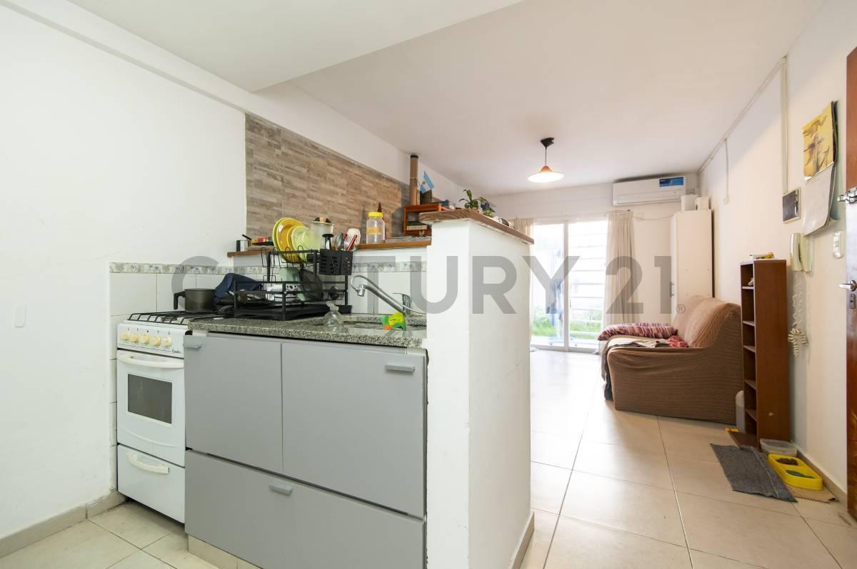 Foto de DEPARTAMENTO EN VENTA EN LA PLATA, imagen 5