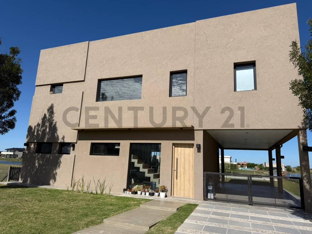 Foto de Casa en venta a la laguna en Hudson Magallanes, Pueblos del Plata, imagen 3