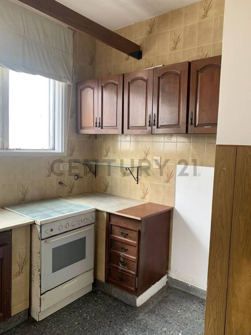 Foto de DEPARTAMENTO EN VENTA EN LA PLATA 3 DORMITORIOS, imagen 3
