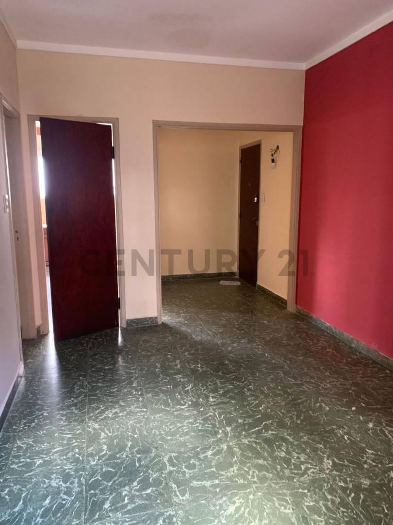 Foto de DEPARTAMENTO EN VENTA EN LA PLATA 3 DORMITORIOS, imagen 4