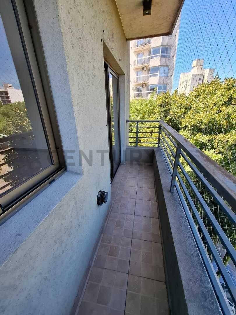 Foto de CALLE 19 Y DIAGONAL 76 FRENTE PLAZA IRIGOYEN | VENTA MONOAMBIENTE, imagen 3