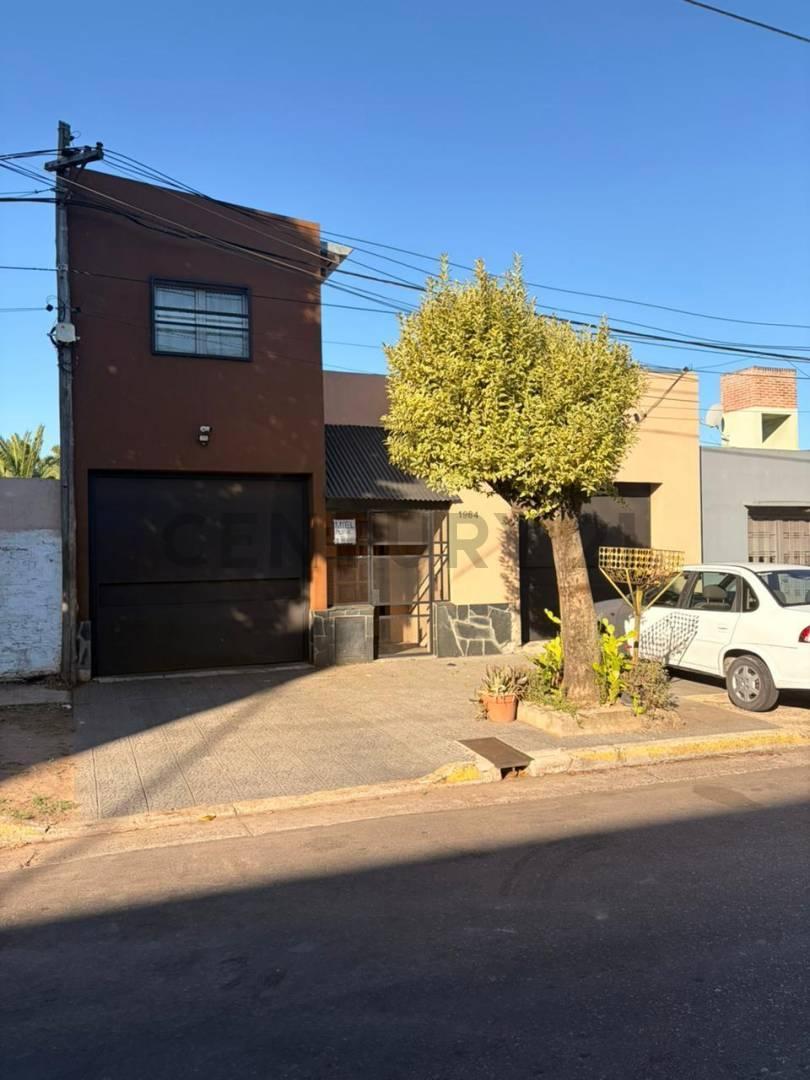 Foto de Calle 20 e/ 72 y 73 | Casa en venta – Excelente estado, imagen 2
