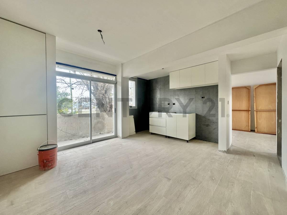 Foto de Departamento en venta en La Plata de dos dormitorios con cochera, imagen 5