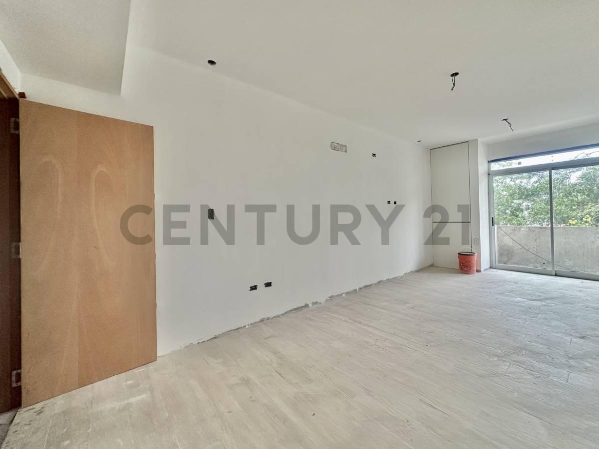 Foto de Departamento en venta en La Plata de dos dormitorios con cochera, imagen 1