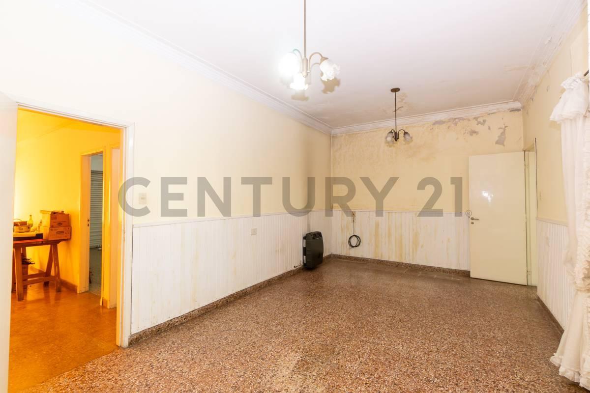 Foto de Casa en venta en La Plata, imagen 3