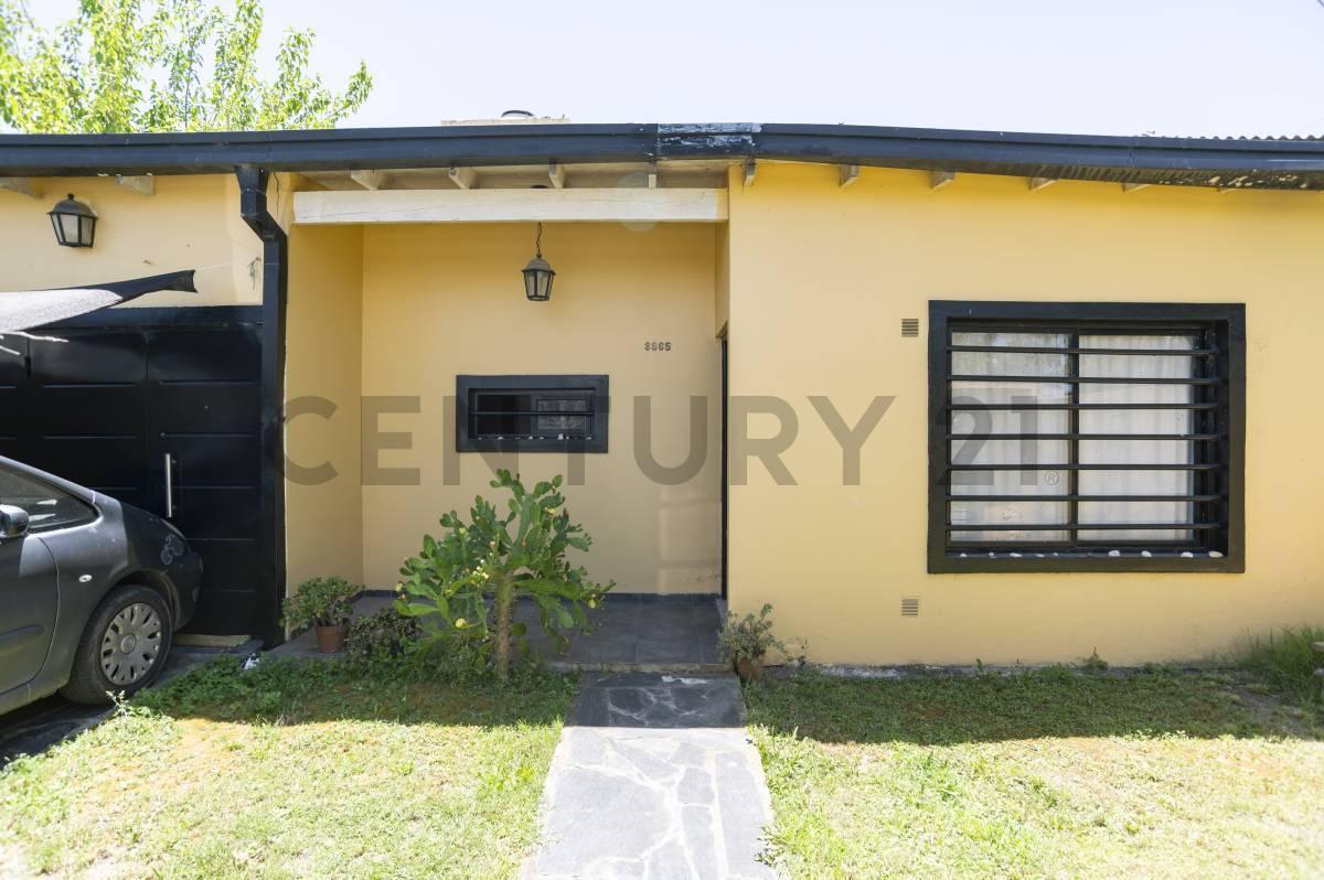 Foto de CASA EN VENTA EN VILLA CASTELLS, imagen 1