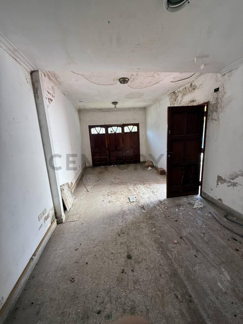 Foto de Venta Casa a Refaccionar en 24 e/ 47 y 48, imagen 4