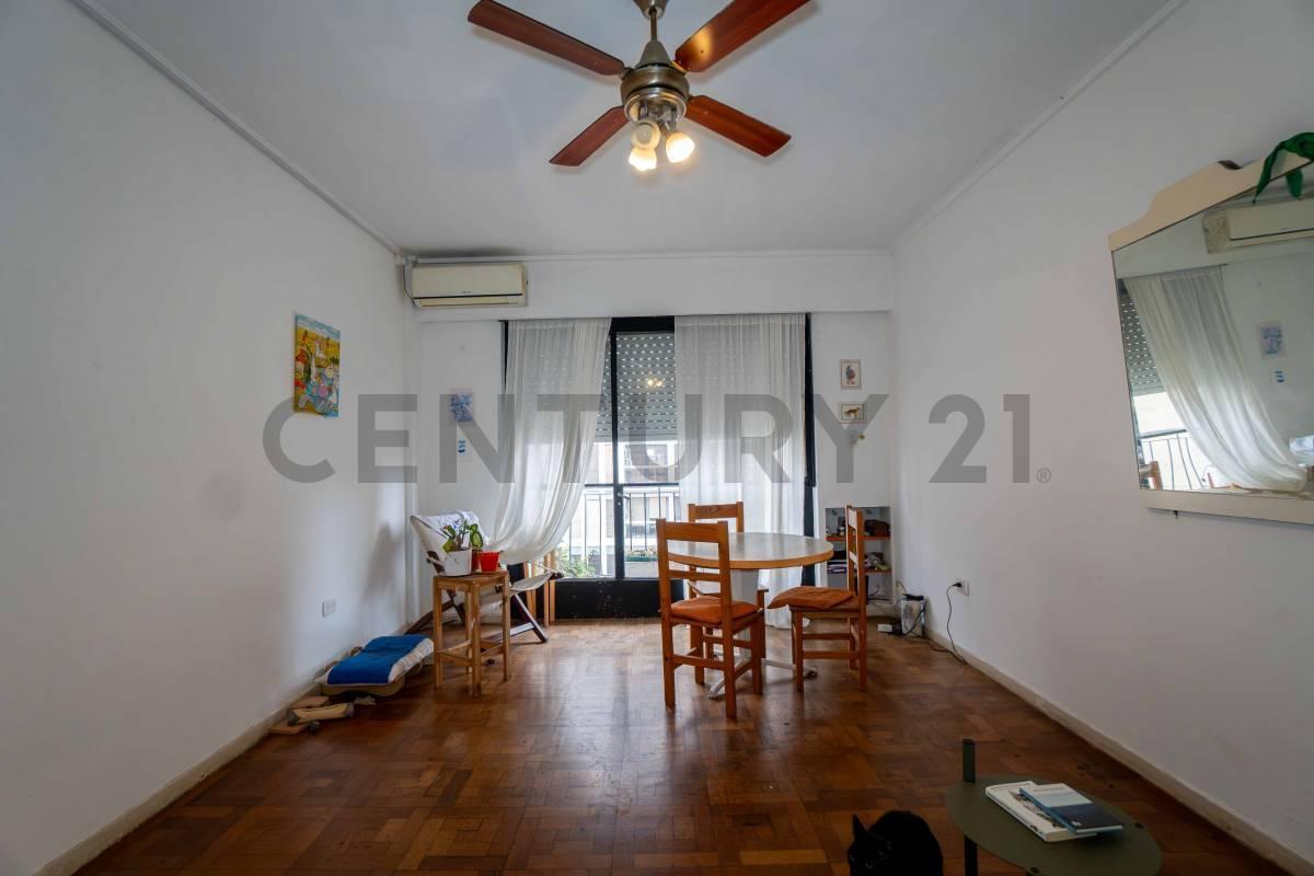 Foto de Departamento en venta en La Plata de dos dormitorios, imagen 1