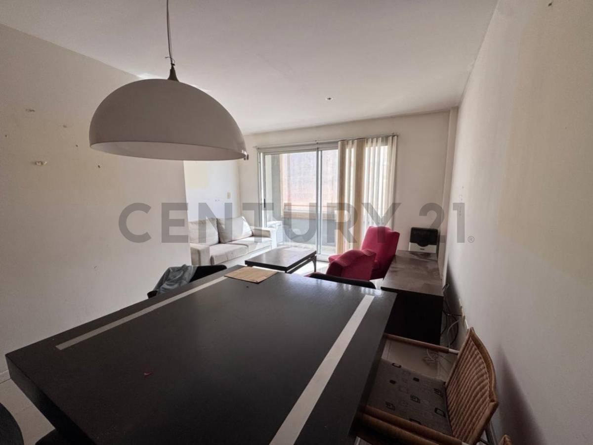 Foto de Alquiler Dúplex amoblado - 3 dormitorios y terraza propia - 57 entre 12, imagen 2