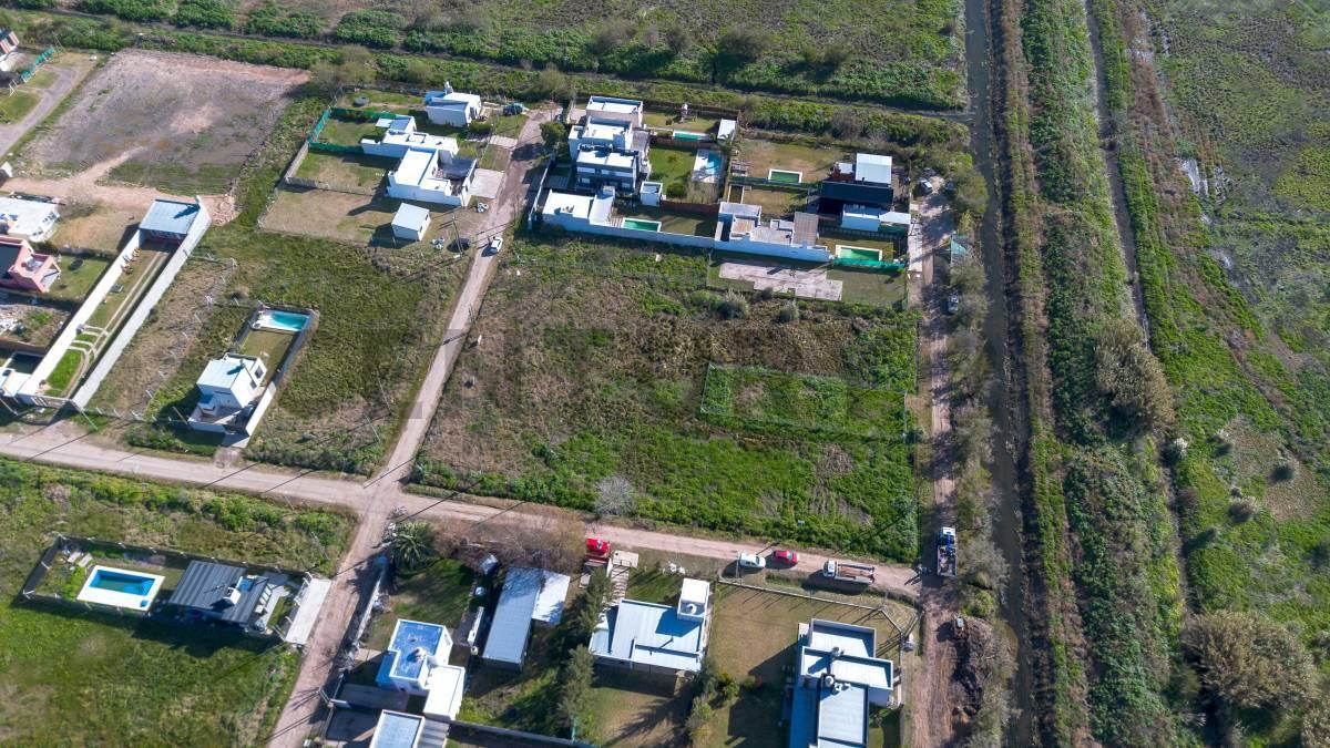 Foto de Terreno a la venta en Villa Castells, Gonnet. Apto banco, imagen 4