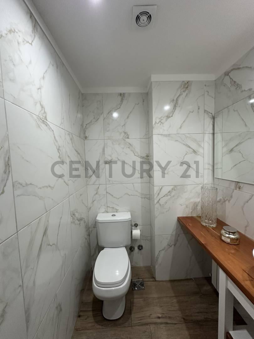 Foto de DEPARTAMENTO EN VENTA EN LA PLATA TIPO TRIPLEX DE CATEGORIA, imagen 5