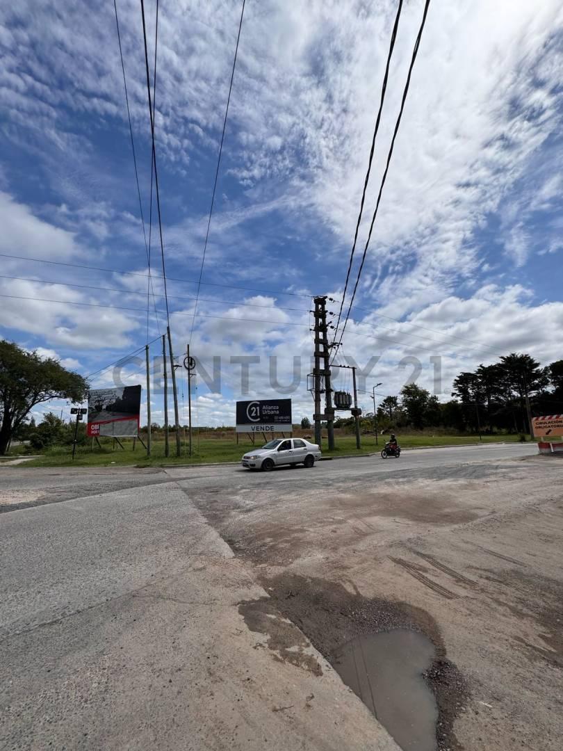 Foto de FRACCION SOBRE AVENIDA 520, imagen 2