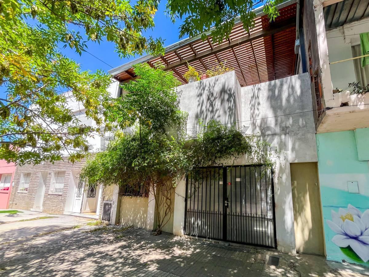 Foto de Casa en venta en La Plata, imagen 2