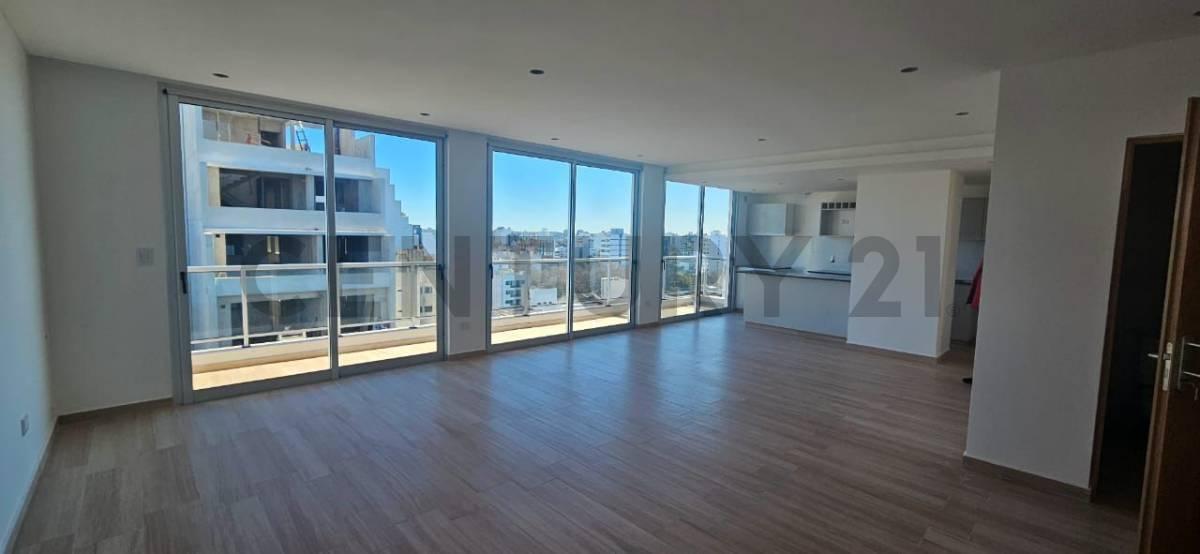 Foto de Departamento Piso 3 Dormitorio a Estrenar en venta - La Plata, imagen 2