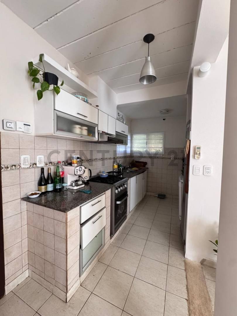 Foto de Casa en venta en Sicardi – 635 y 11 Bis | 2 dormitorios y amplio Parque, imagen 1