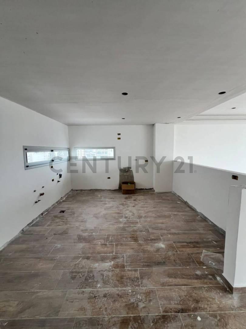 Foto de Venta de Departamento Triplex 3 Dormitorios + Terraza Privada en, imagen 5