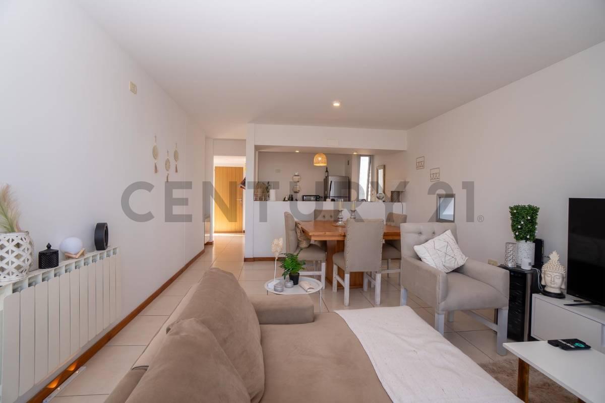 Foto de Departamento en venta, dos dormitorios, cochera, imagen 5