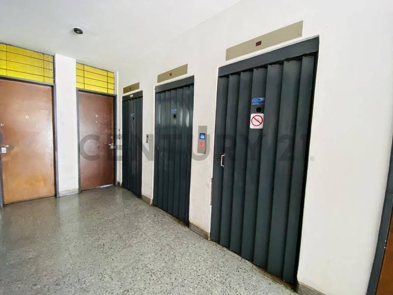 Foto de DEPARTAMENTO EN ALQUILER EN LA PLATA DE 3 DORMITORIOS, imagen 2