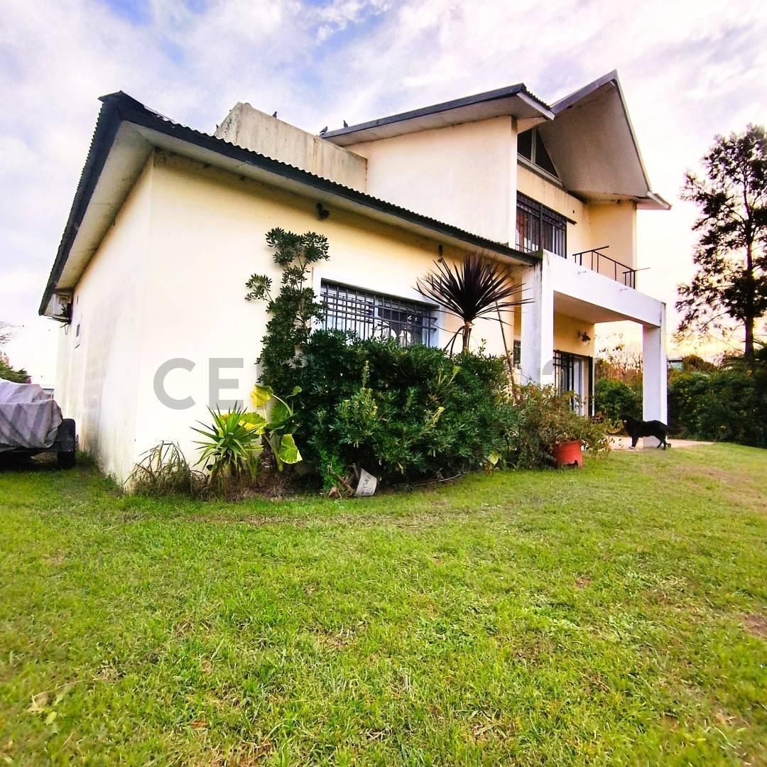 Foto de CASA EN VENTA EN LA PLATA, imagen 2