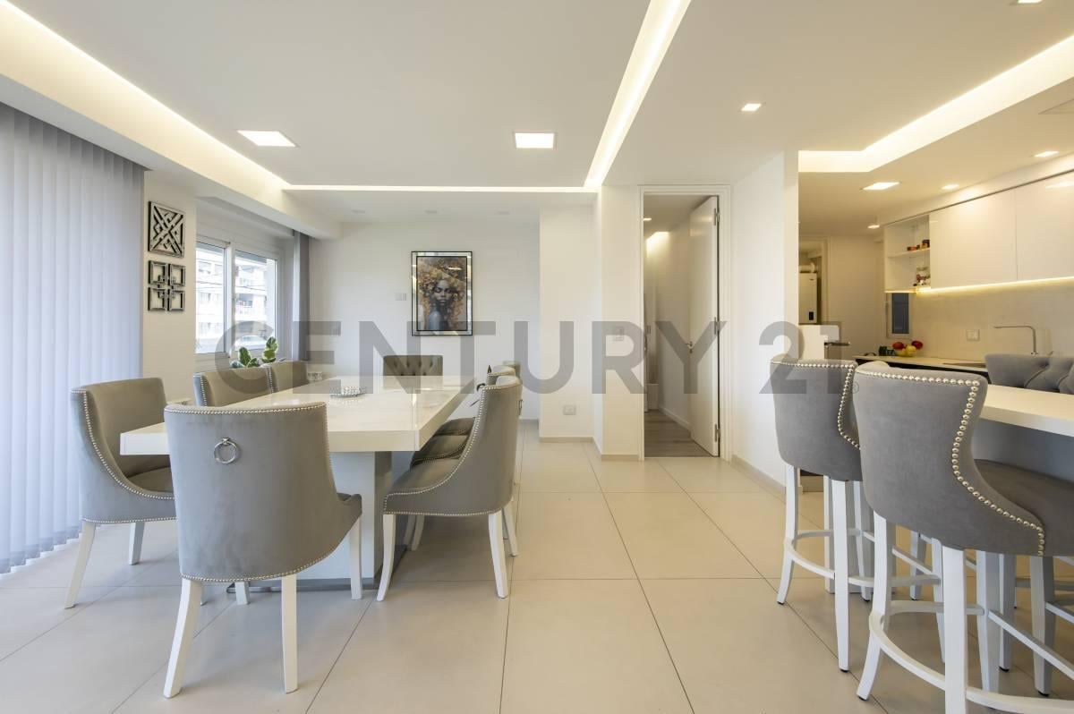 Foto de Departamentos de categoria en venta en La Plata, imagen 3