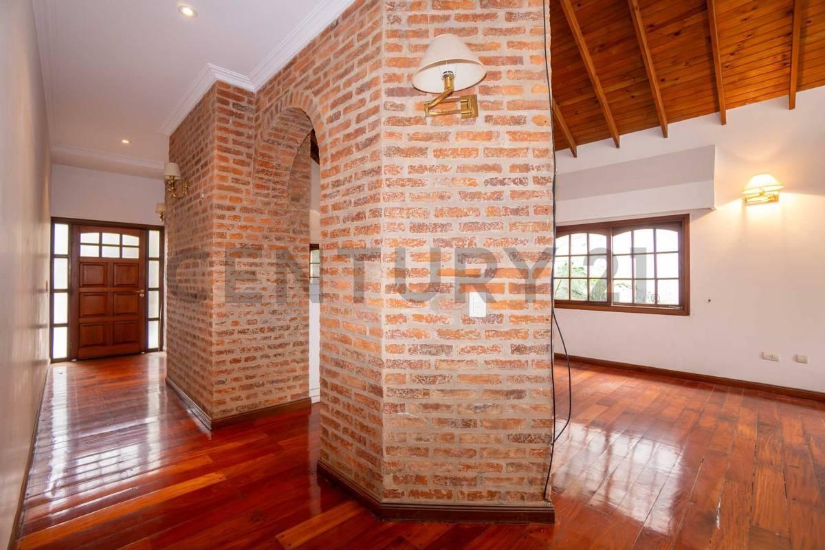 Foto de Casas en venta en City Bell entre caminos, imagen 4