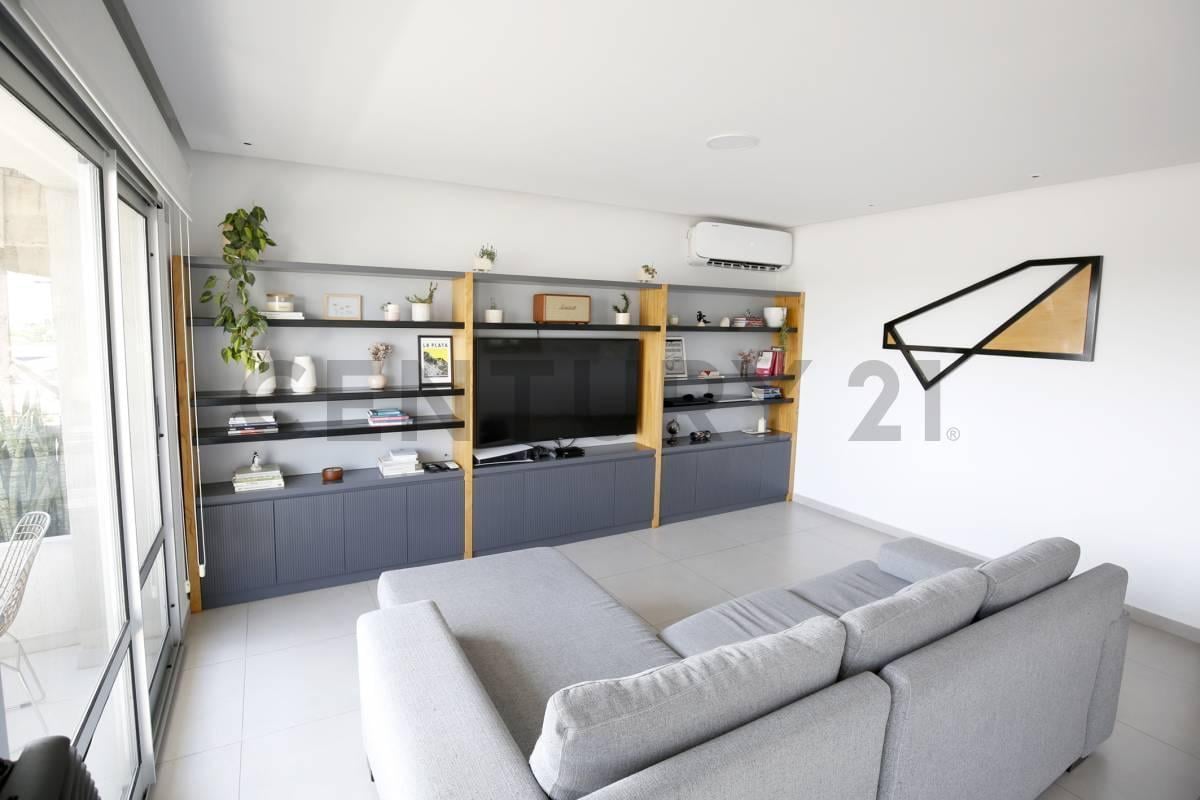 Foto de DEPARTAMENTO DE DOS DORMITORIOS TERRAZA PRIVADA CON QUINCHO PARRILLA Y, imagen 4
