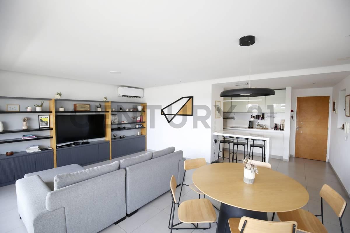 Foto de DEPARTAMENTO DE DOS DORMITORIOS TERRAZA PRIVADA CON QUINCHO PARRILLA Y, imagen 2