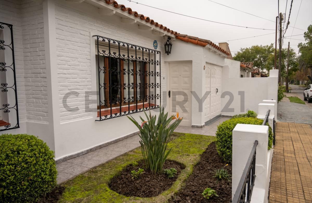 Foto de CALLE 500 ENTRE 9 Y 10 | CASA EN VENTA EN VILLA CASTELLS DE 3, imagen 1