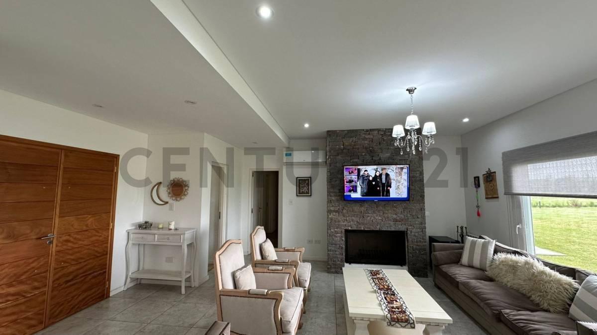 Foto de Casas en venta en Haras del Sur III, imagen 2