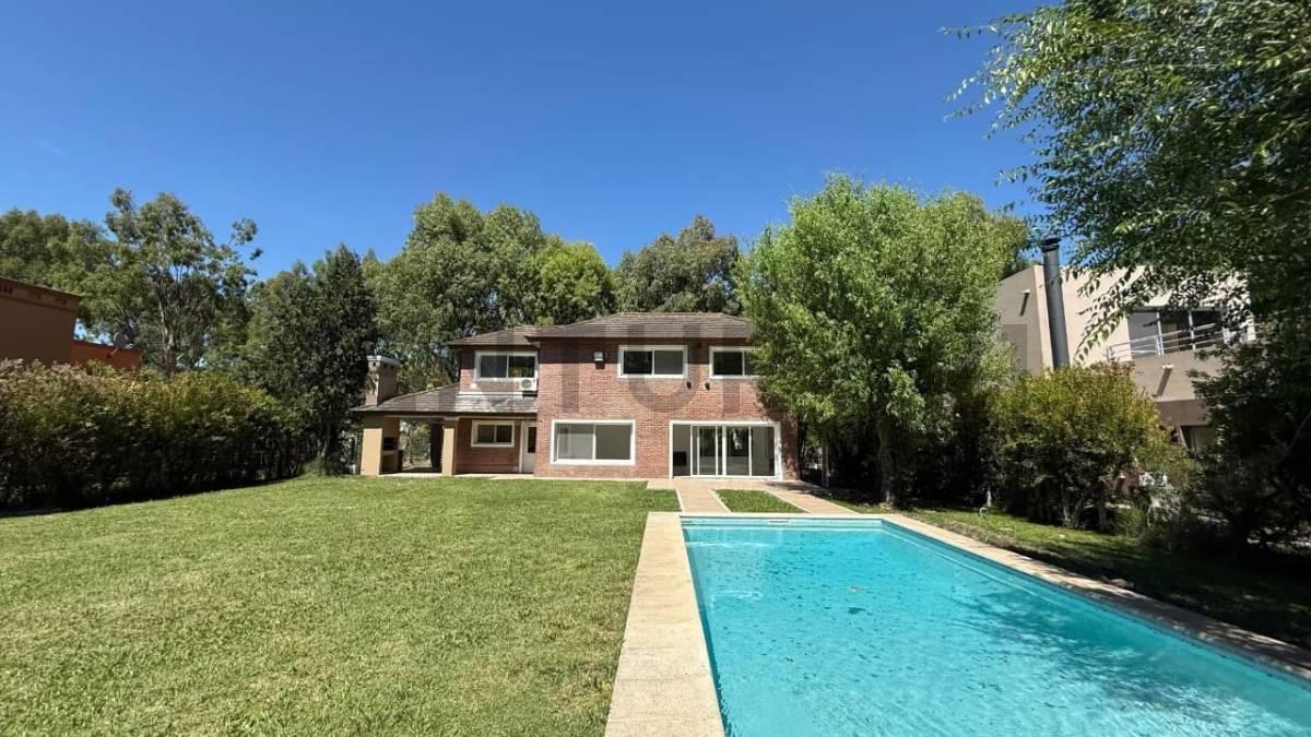Foto de Casa en venta en Haras del Sur I - Lote 3, imagen 1